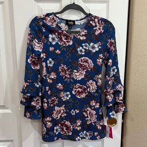 by & by Ruffle Sleeve Tunic - Blue and pink size XL